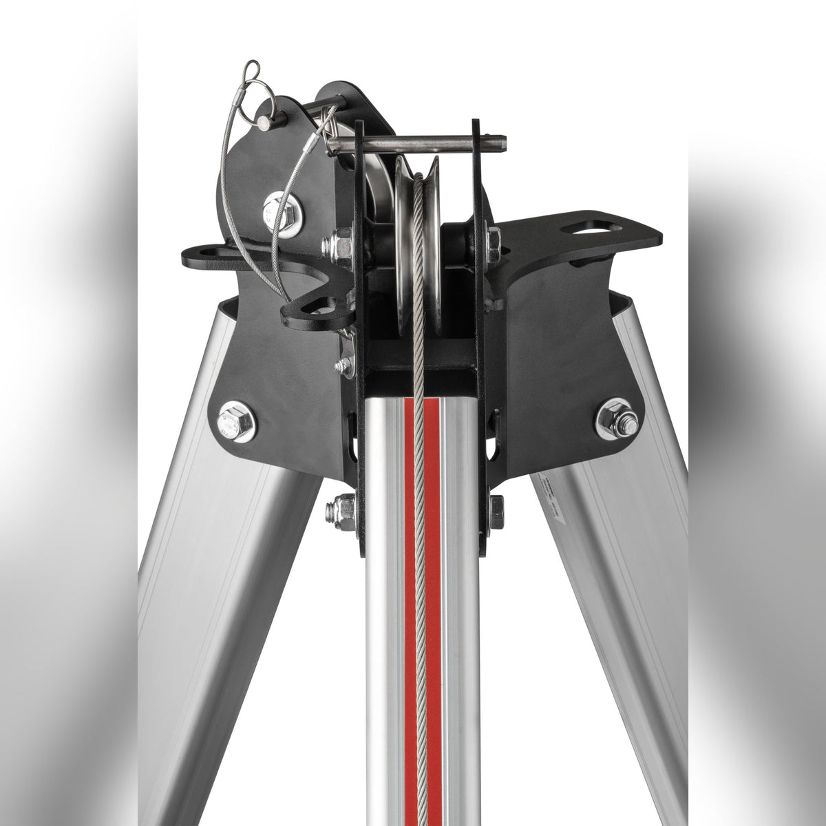 CMC Tripod, Triskelion
