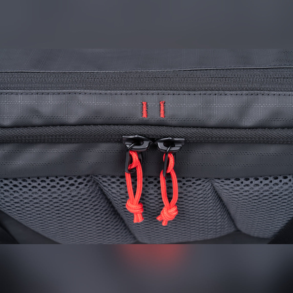 CMC Pack, Lotus Tech, Black/Grey