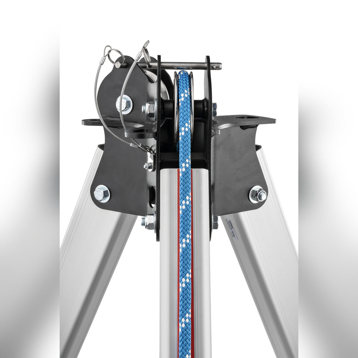 CMC Tripod, Triskelion